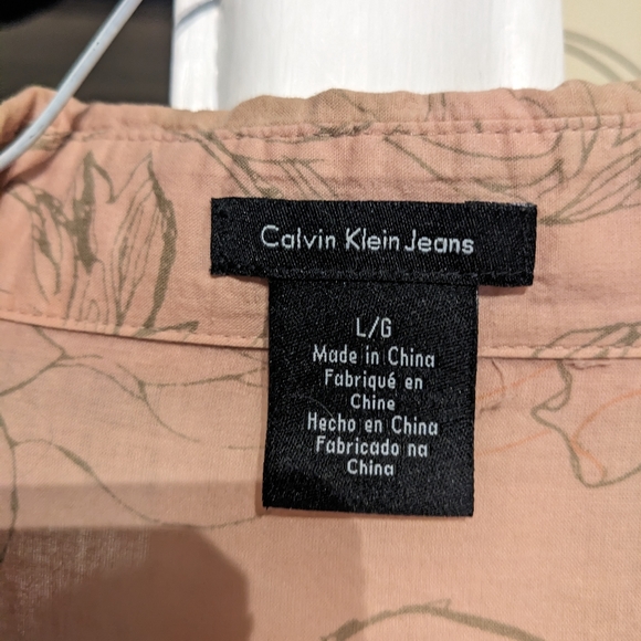 Calvin Klein Blouse - Picture 3 of 4